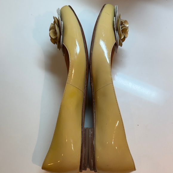 Kate Spade Mustard Floral Flats - Picture 8 of 11